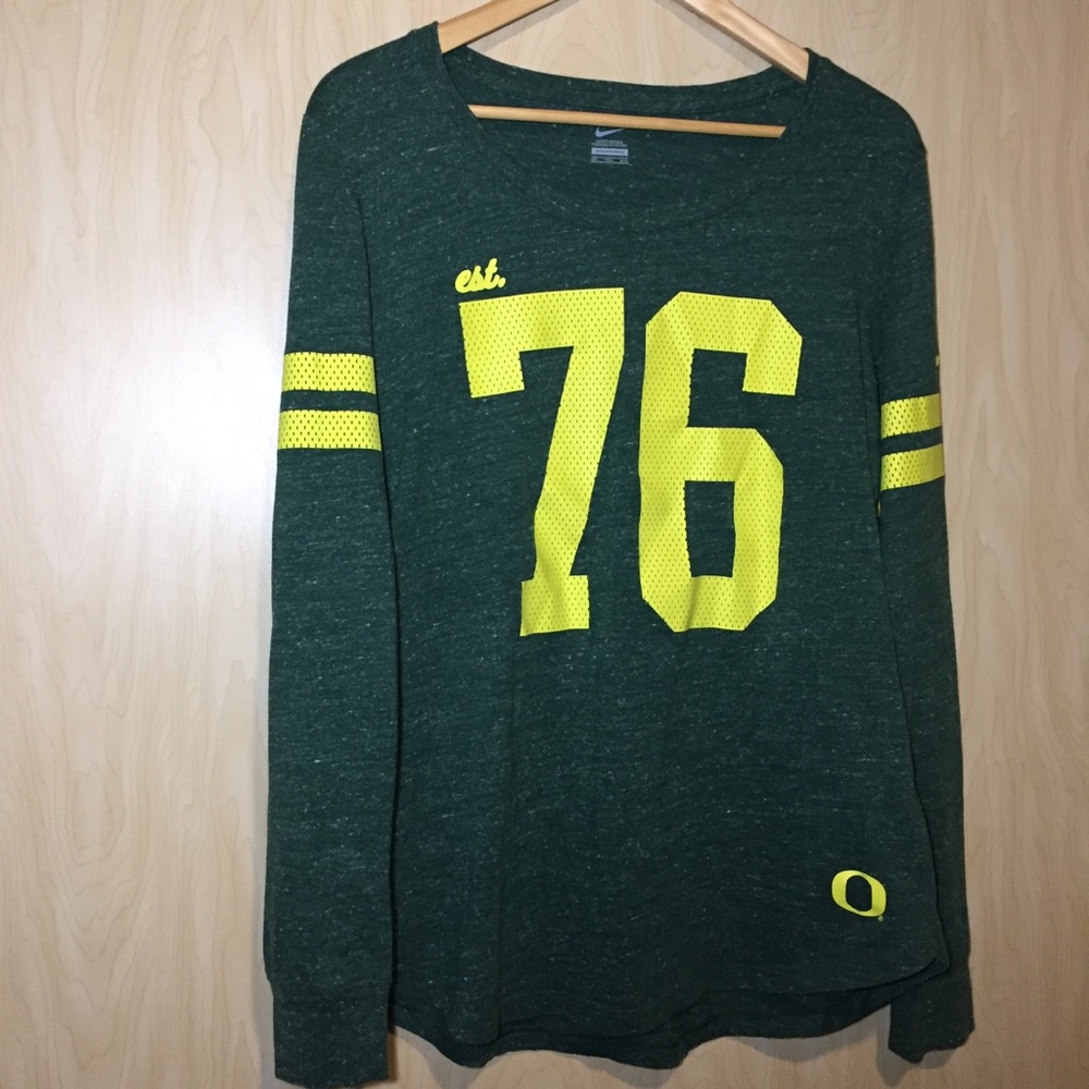 NIKE OREGON DUCKS #76 TEE ATHLETICS FOOTBALL